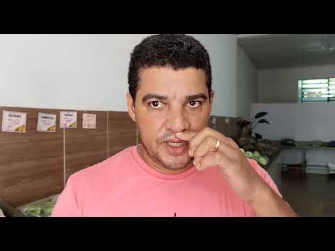 Dono de sacolão comenta alta das verduras em João Pinheiro