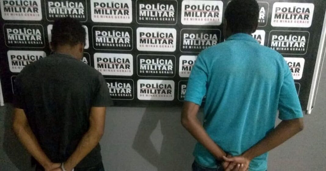 policia em bar apreende 1