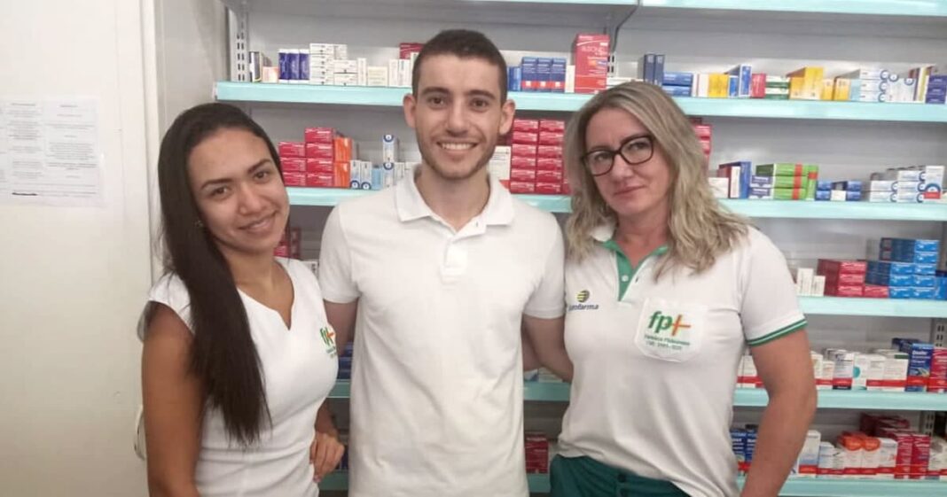 12 08 farmacia pinheirense 4