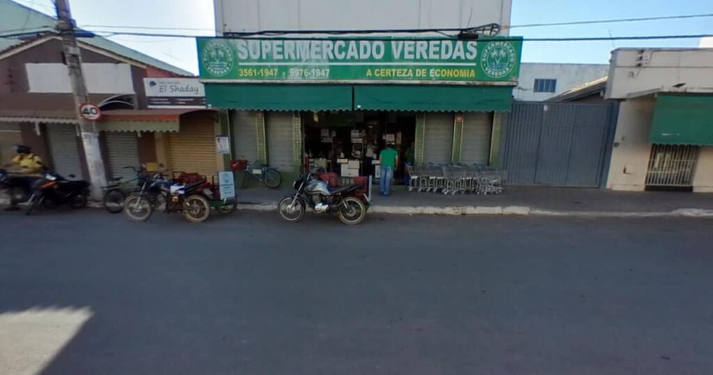 28 11 supermercado assaltado