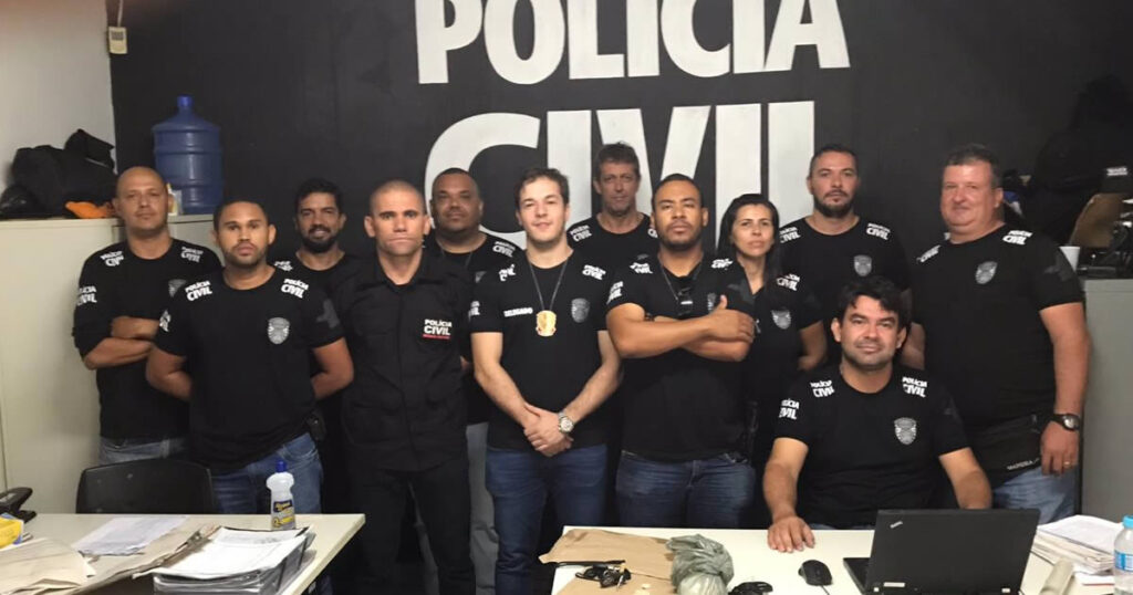 10 12 operacao policia civil