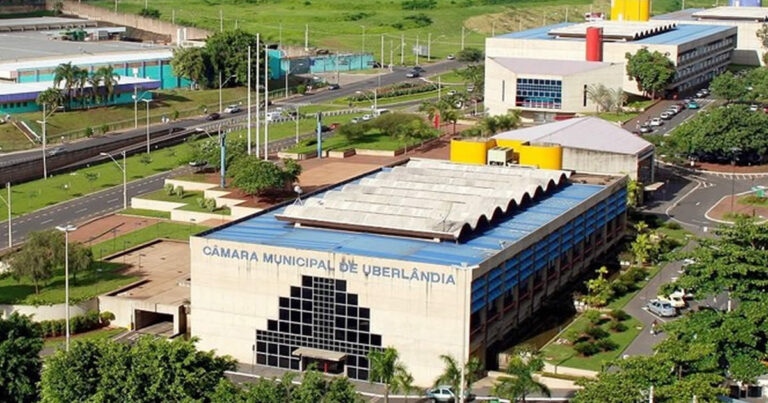 Câmara de Uberlândia: Justiça manda prender 20 dos 27 vereadores